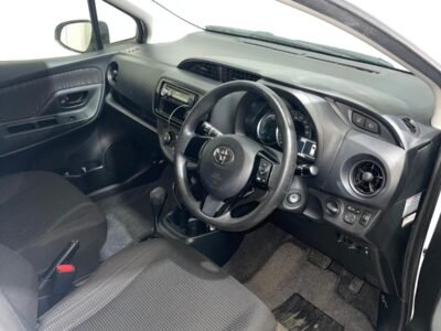 Toyota Vitz Hybrid (Yaris) 2018, Price: 17,000