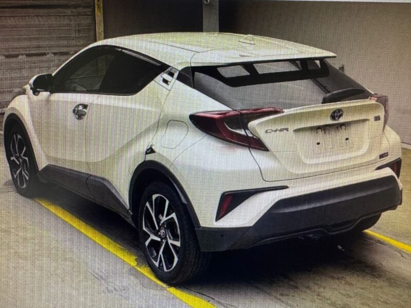 ✨ Toyota C-HR 2019 HYBRID, Price: 25,500 ✨